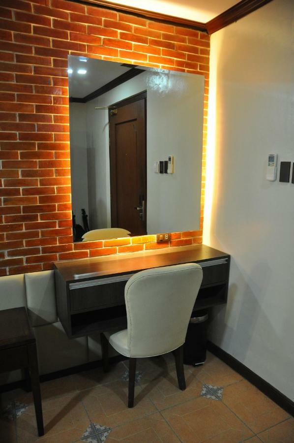 Vigan Plaza Hotel Luaran gambar