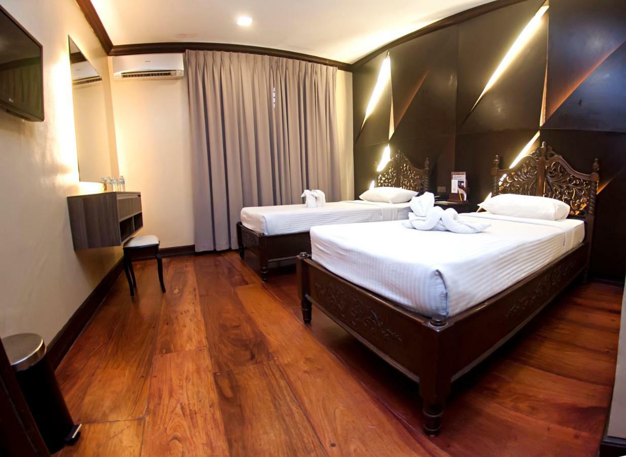 Vigan Plaza Hotel Luaran gambar
