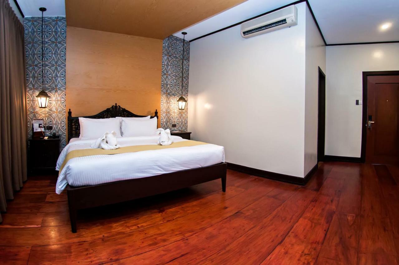 Vigan Plaza Hotel Luaran gambar