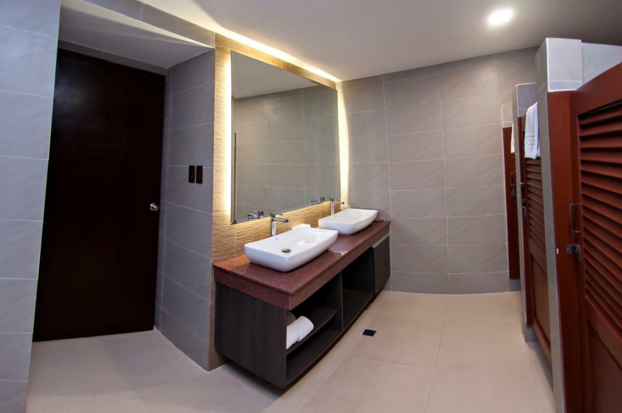 Vigan Plaza Hotel Luaran gambar