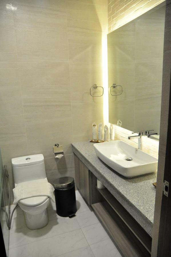 Vigan Plaza Hotel Luaran gambar