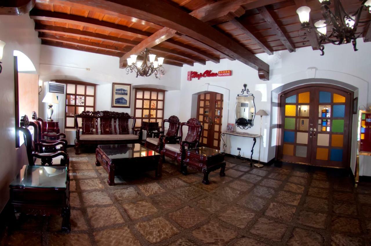 Vigan Plaza Hotel Luaran gambar